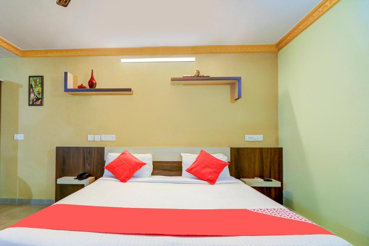 Capital O 17320 Vijaya Residency Manipal Exterior photo