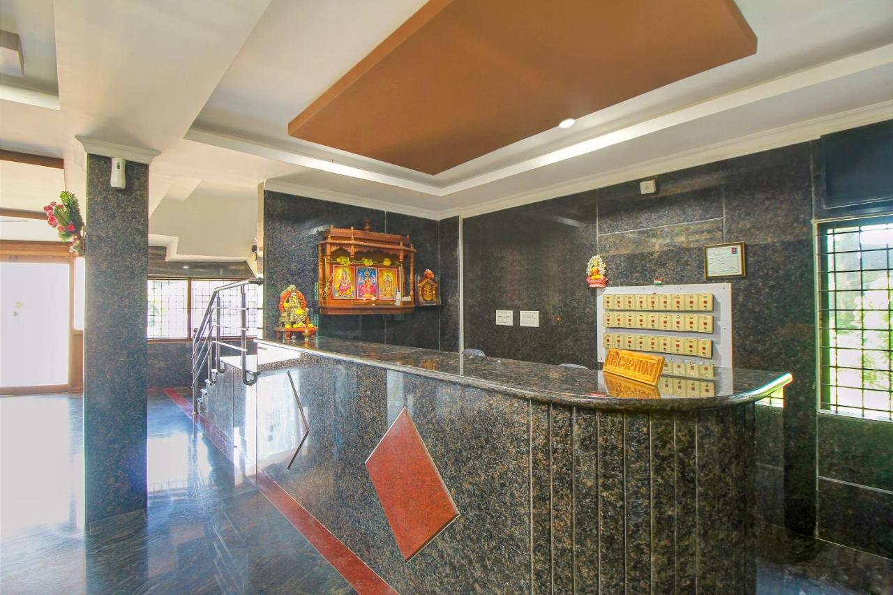 Capital O 17320 Vijaya Residency Manipal Exterior photo